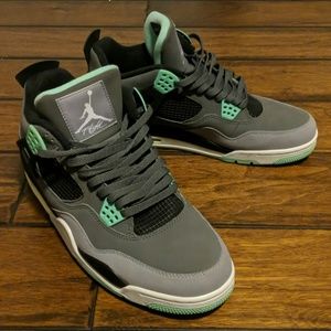 Air Jordan 4 Retro Green Glow